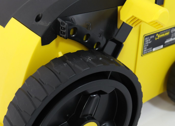 Roll and Comb 302 E Artificial Lawn Brush  Exterior Accessories, View of Adjuster,#myteslaaccessories, Grass to Go, Garland