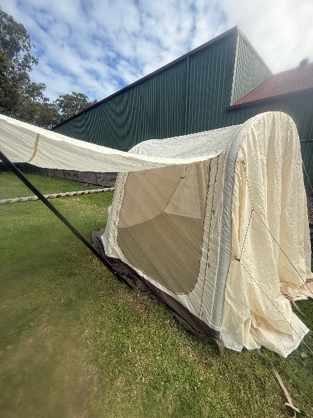 Freestanding Tent with Mosquito Net Closed 