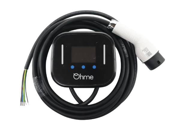 Ohme Home Pro 7kw Electric Vehicle Charger 5 Metre Cord Electric vehicle charging cable with Ohme charging station on a white background