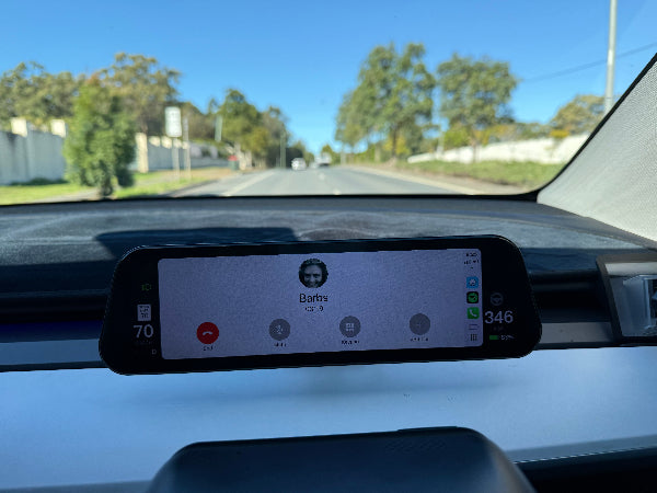 Real Picture Driving with Phone Call on Tesla 9.6" Dash Display