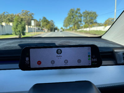 Real Picture Driving with Phone Call on Tesla 9.6" Dash Display