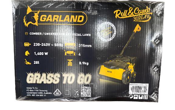 Roll and Comb 302 E Artificial Lawn Brush  Exterior Accessories, 