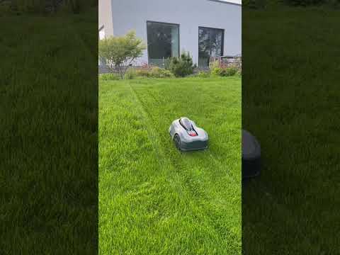 Novabot N1000 Robotic Lawn Mower